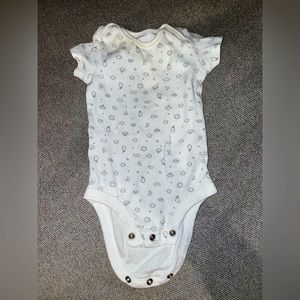 Baby Onesie. Size: 6 months.